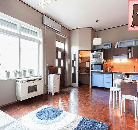 E47 Eotvos Apartment Budapest Bagian luar foto